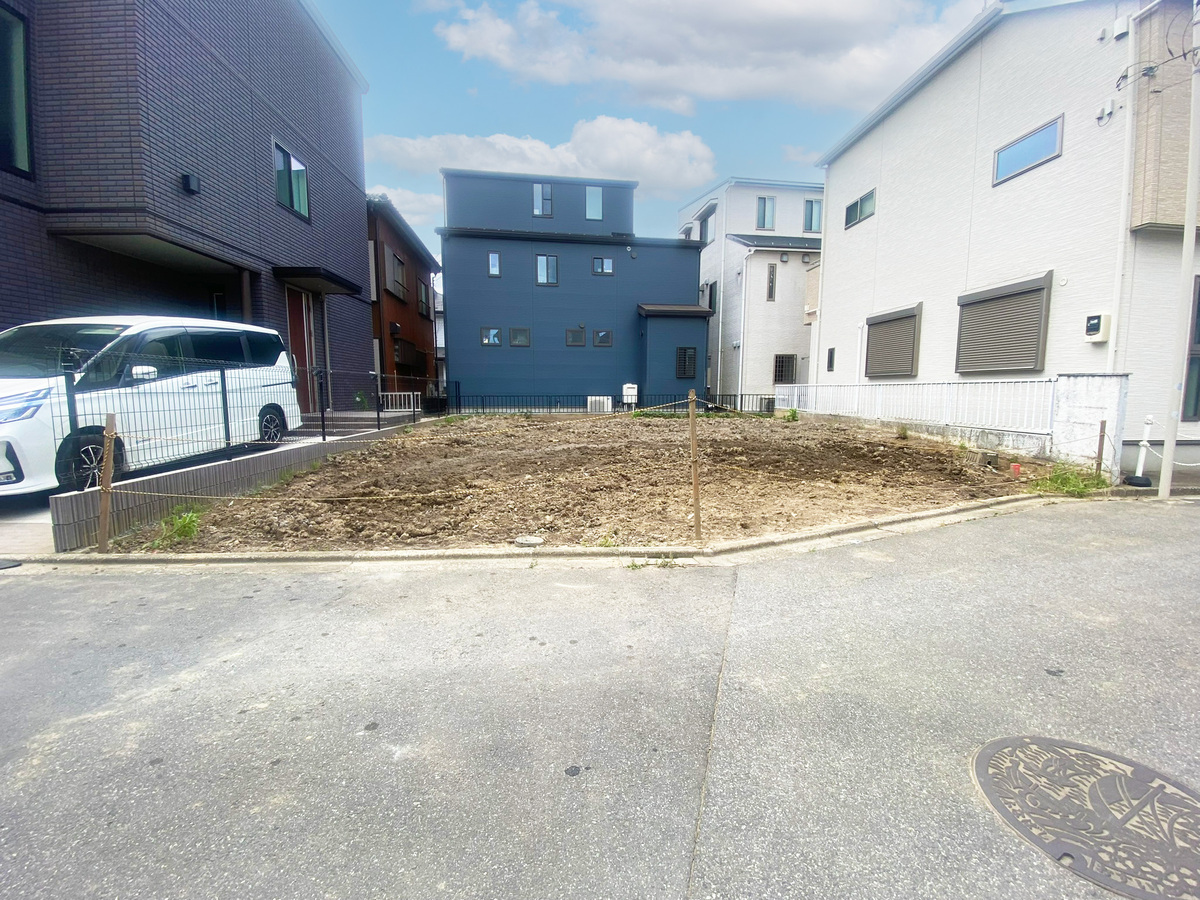◇ご案内開始！　土地面積：112.60㎡（34.06坪）建築条件付き売地